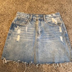 Tobi: light washed denim mini skirt: size 27
